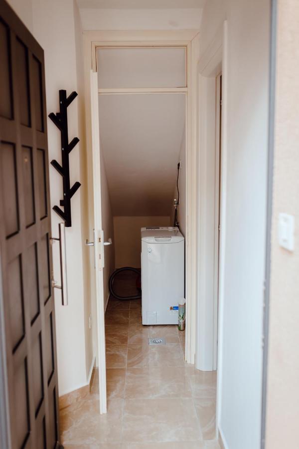 Apartment Zenta With Free Private Parking Split Kültér fotó