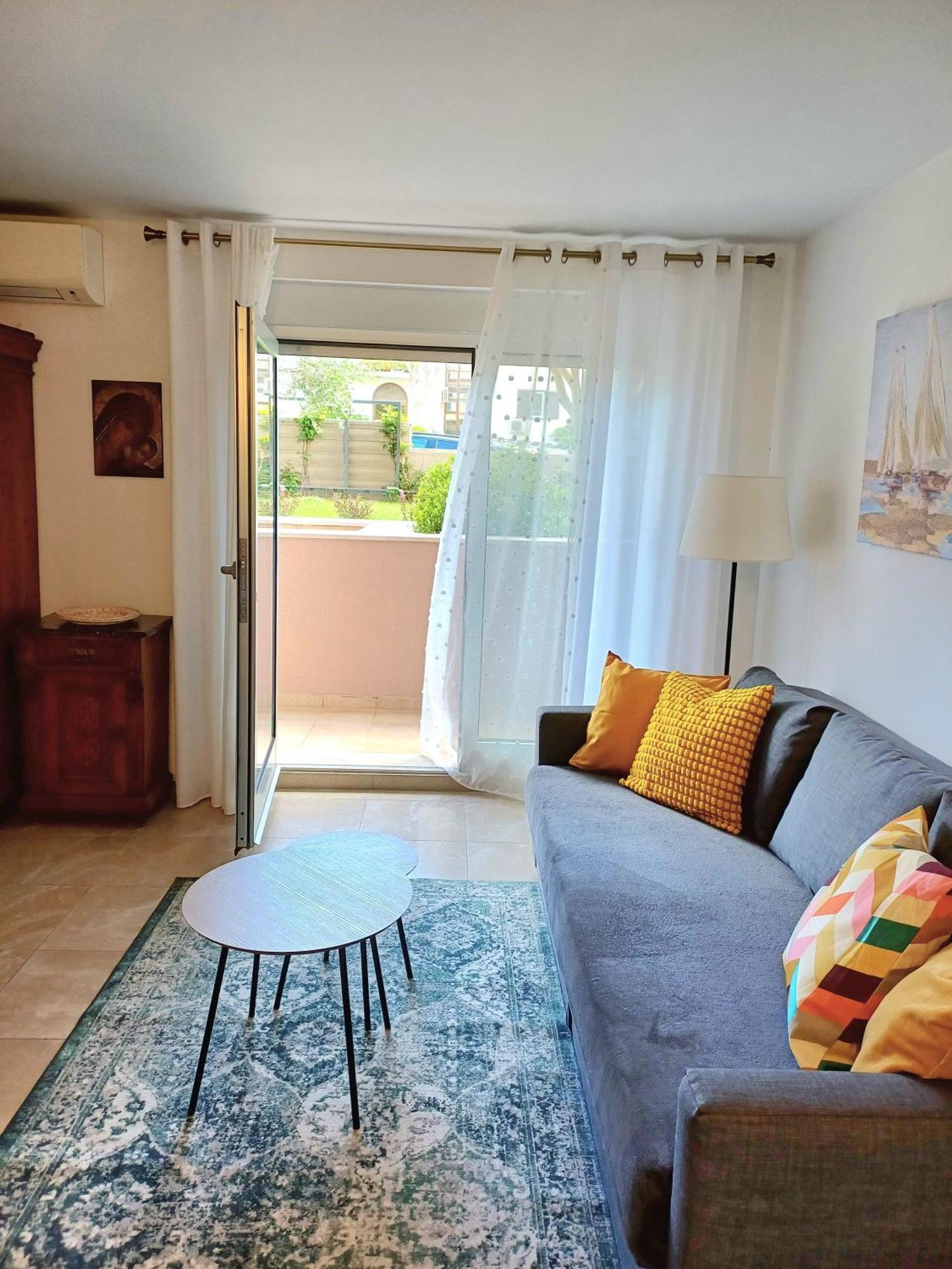 Apartment Zenta With Free Private Parking Split Kültér fotó
